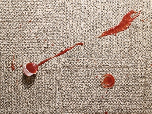 قالیشویی در پردیسان | چگونه لکه سس قرمز را پاک کنیم